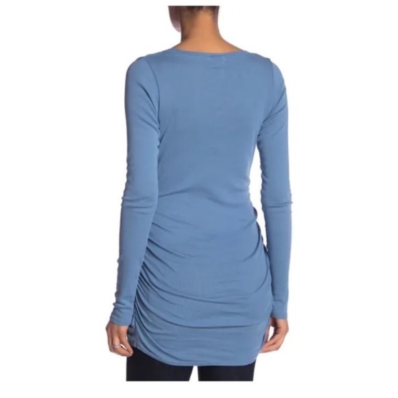 LAmade Side Ruched Basic T-Shirt - Picture 2 of 5